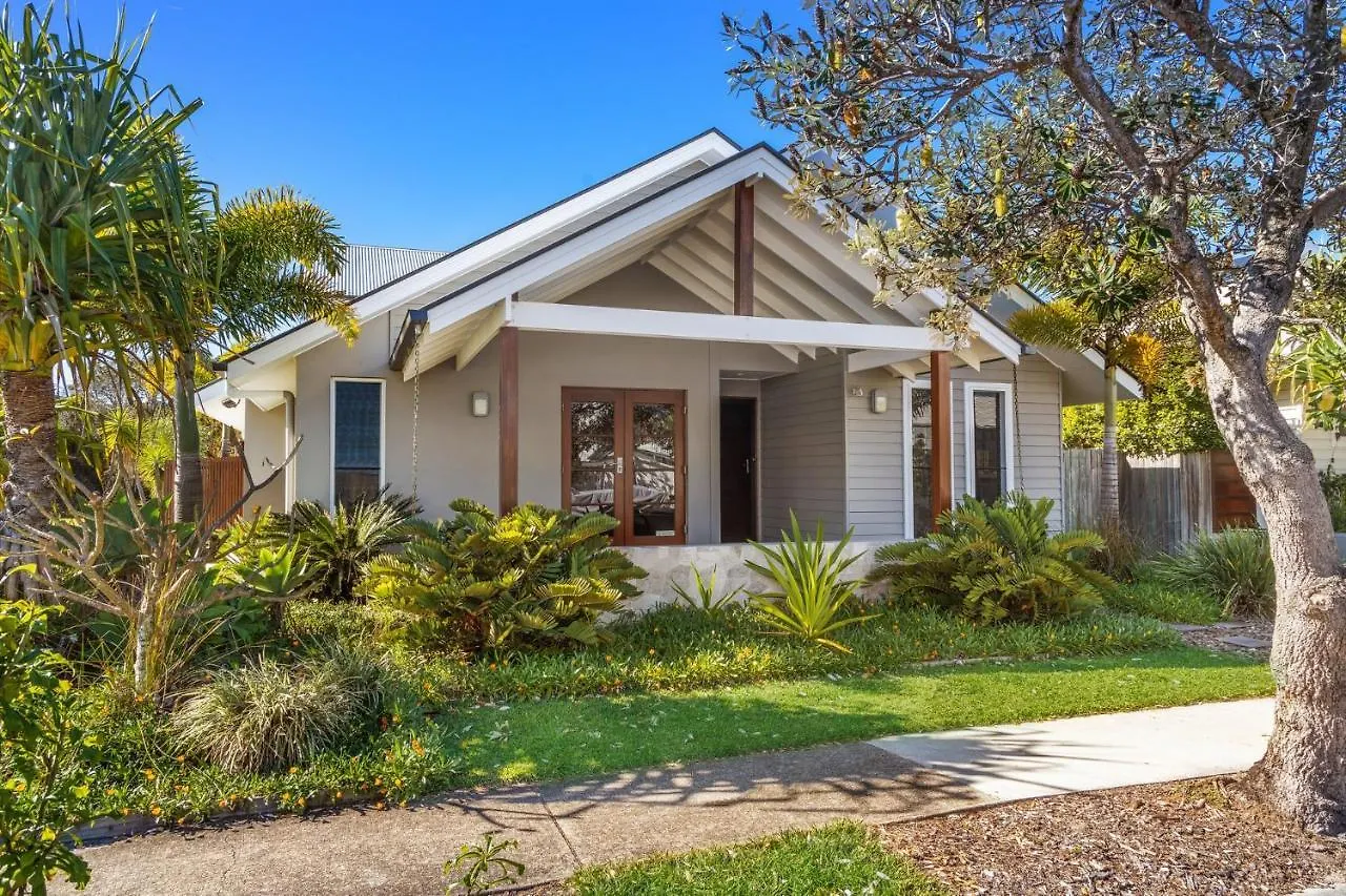 Sand And Sea Beach House Marcoola 0*,